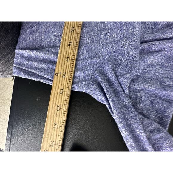 Athleta Small Long Sleeve Boat Neck Active Running Gym T-Shirt Rolled Hem 33-13 - Picture 5 of 8